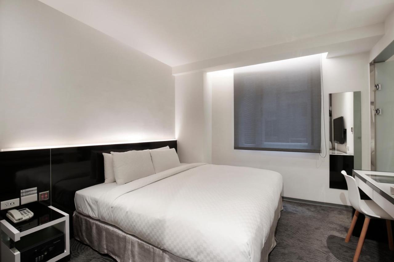 Cityinn Hotel Plus - Taichung Station Branch Экстерьер фото